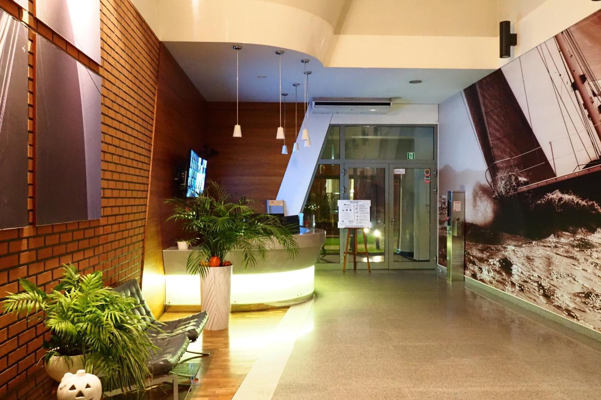 Gdansk Szafarnia Waterlane Spa By Jacek Budek Exteriör bild
