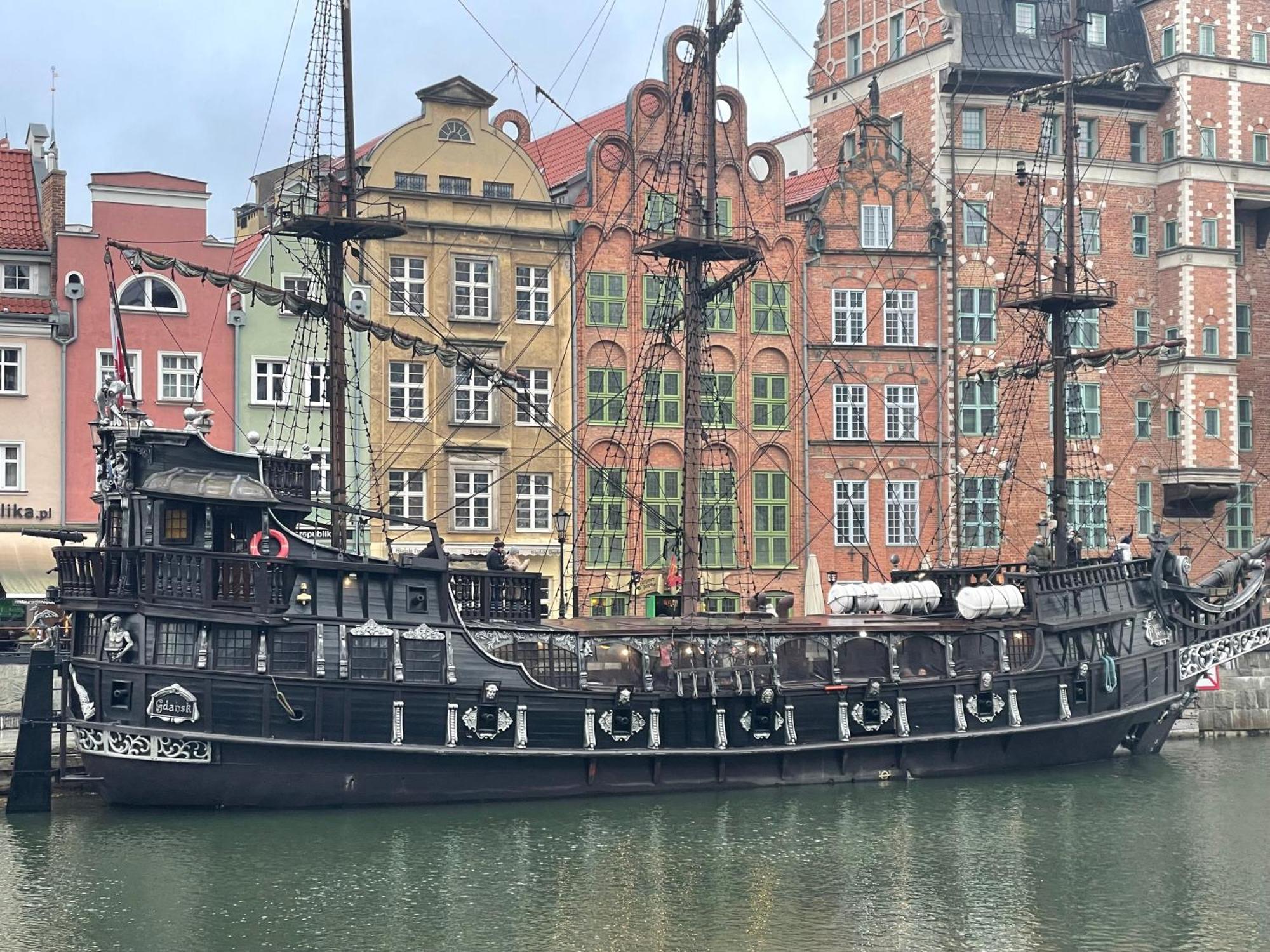 Gdansk Szafarnia Waterlane Spa By Jacek Budek Lägenhet Exteriör bild