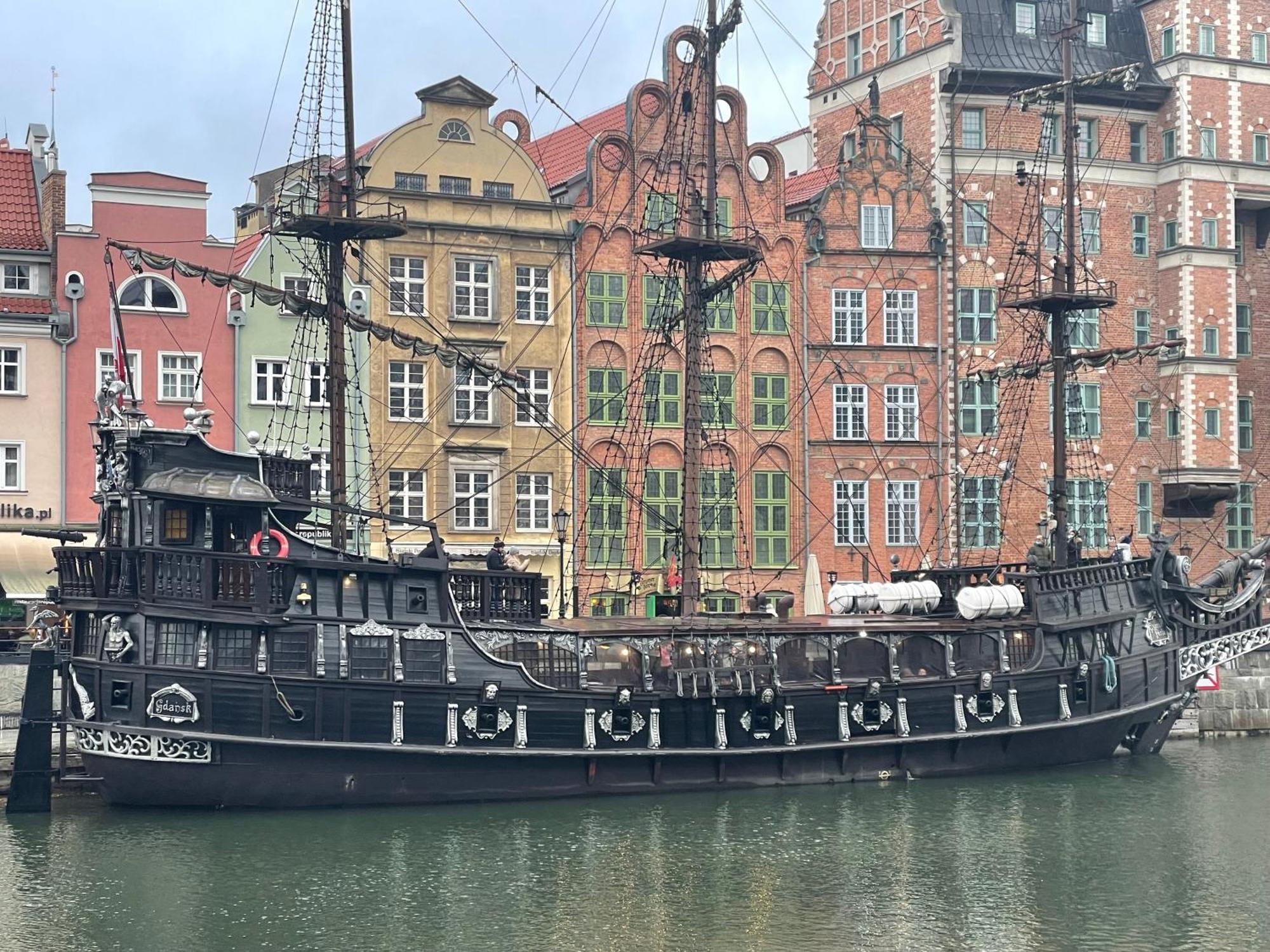 Gdansk Szafarnia Waterlane Spa By Jacek Budek Exteriör bild